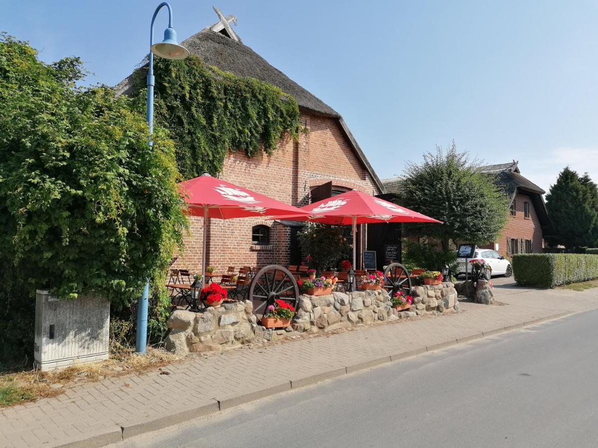 Gasthof-Ferienwohnungen-Kliesow'S Reuse Alt Reddevitz Zewnętrze zdjęcie